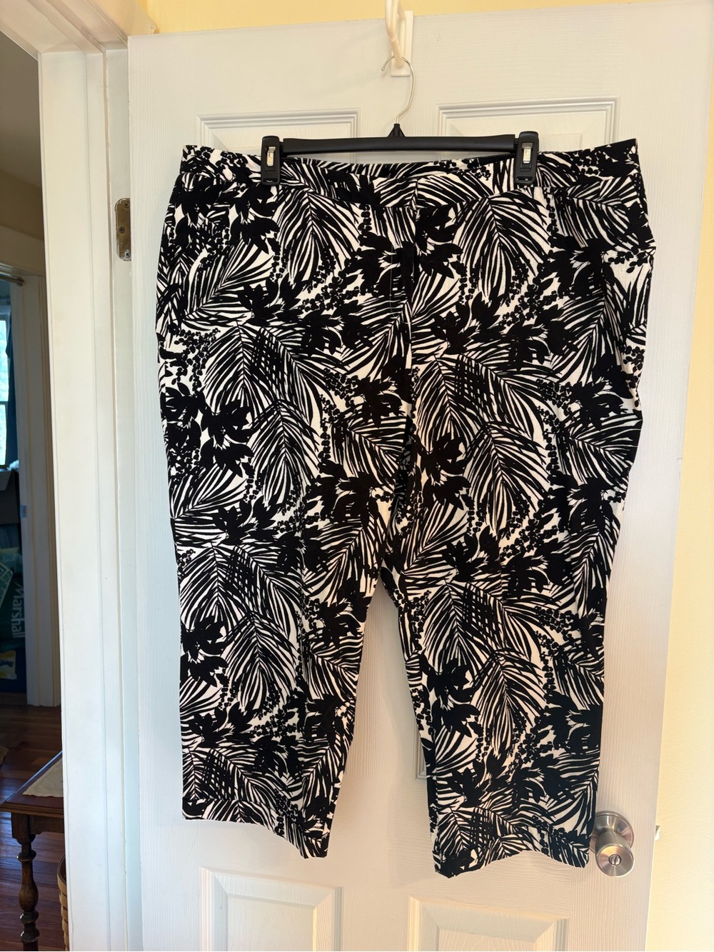 Lane Bryant Black and White Print Pants